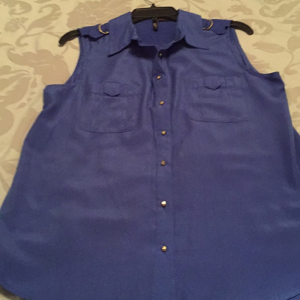 Blouse - Picture 3 of 4